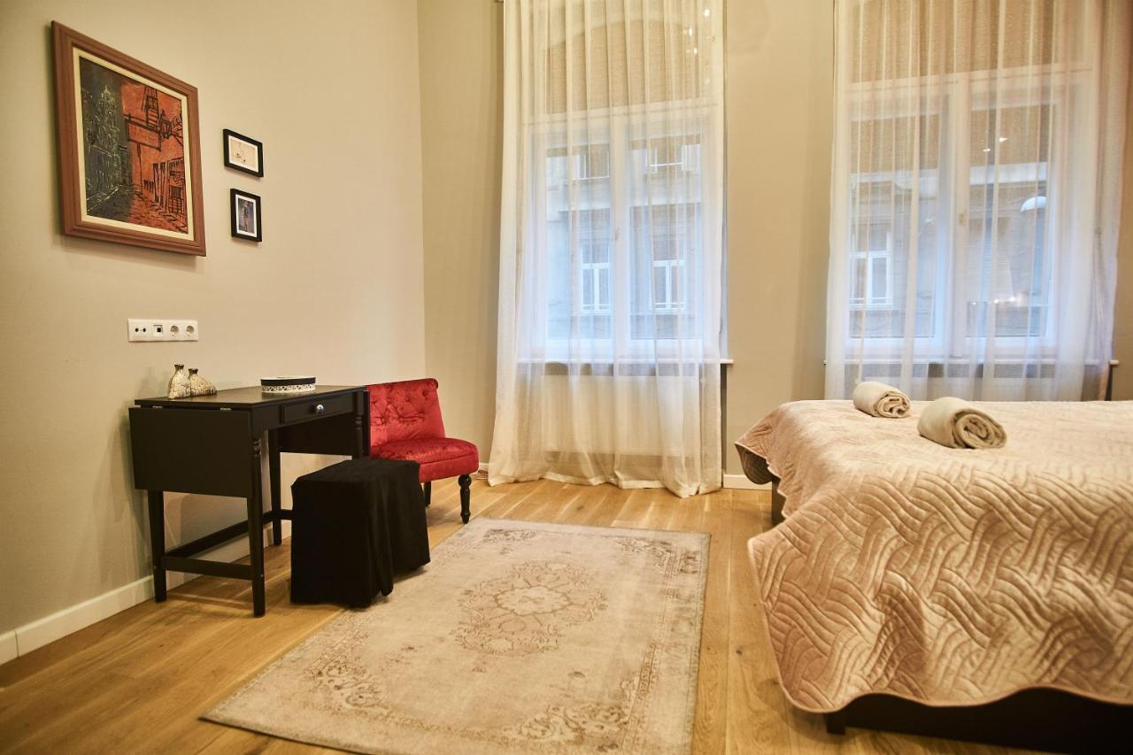 Apartment K95 -